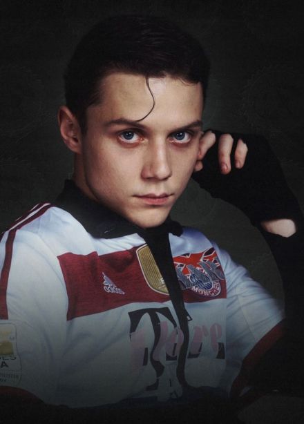 Ваня Дмитриенко