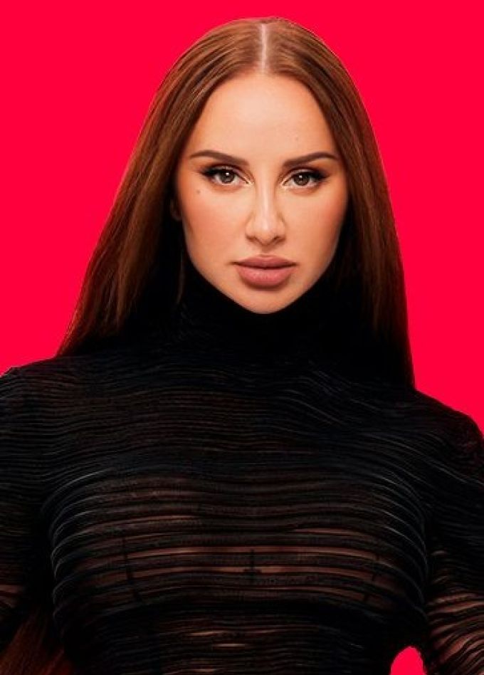 Anna Asti