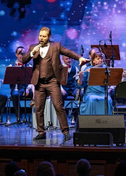 Духовой оркестр. Арно Бабаджанян