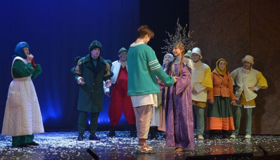 Спектакль «По щучьему велению»