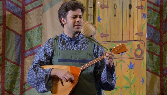 Кукольный спектакль «Жжжихарка»