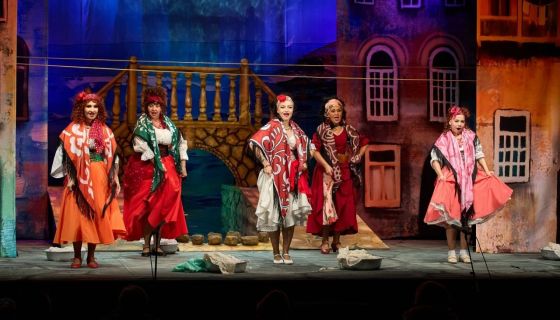 Спектакль «Во всем виноваты женщины»