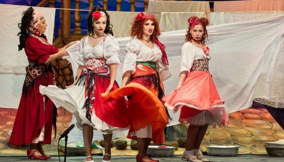 Спектакль «Во всем виноваты женщины»