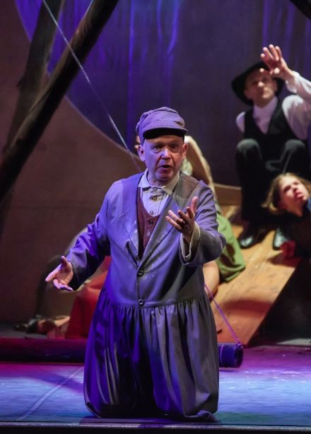 Спектакль «Мир вам!»