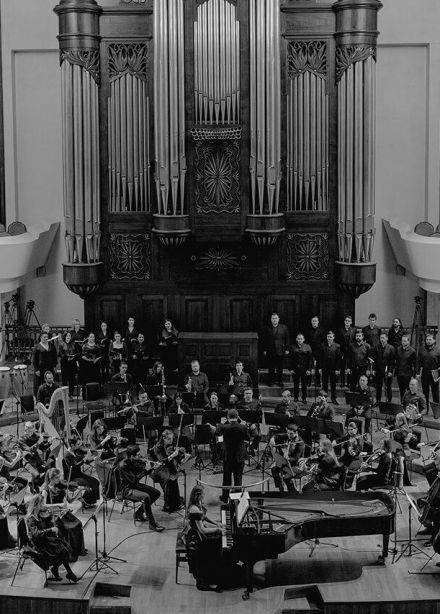 Оркестр CAGMO. Симфония MTV при свечах