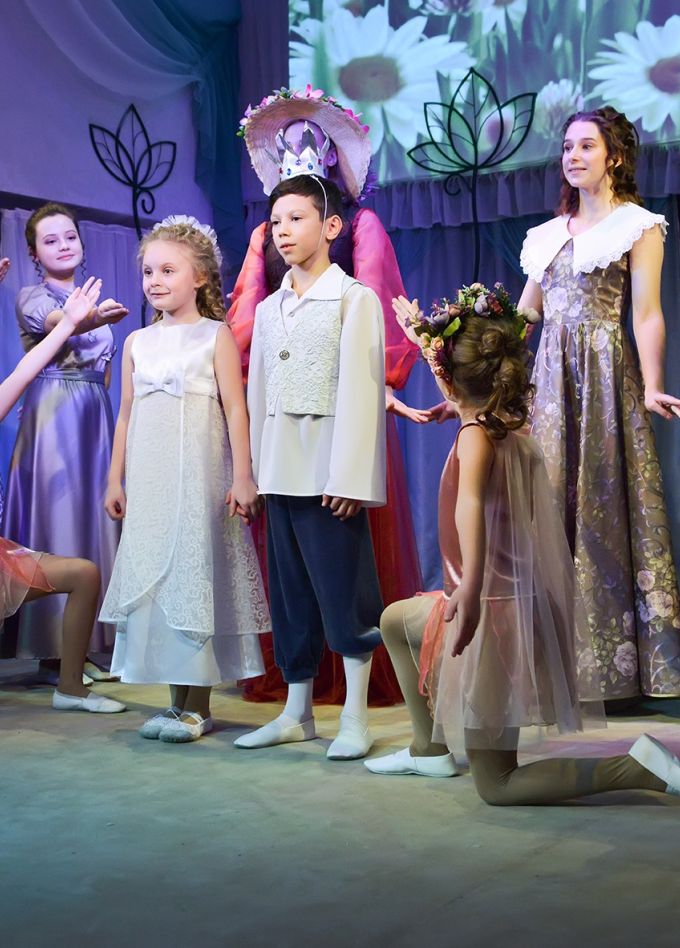 Дюймовочка