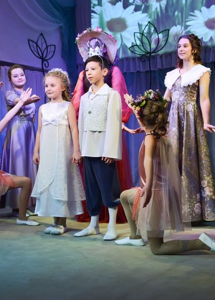 Дюймовочка