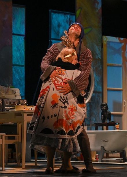 Спектакль «Похороните меня за плинтусом»