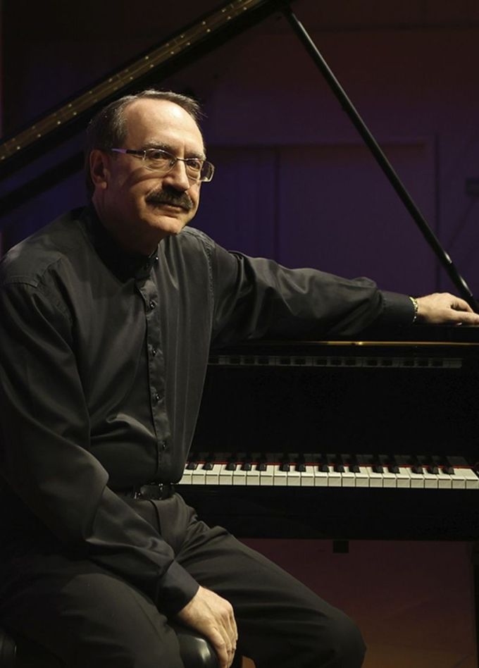 Вечера джаза с Даниилом Крамером. Валторна дает джаза