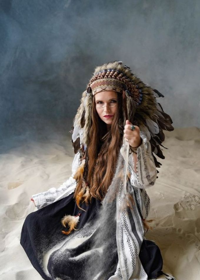 Евгения Рыбакова и группа «Обними Кита»