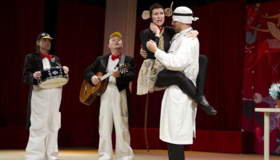 Спектакль «Доктор Айболит»