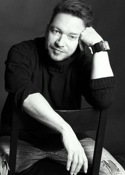 Моноспектакль «Асадов. Слепой поэт, который видел сердцем», Пушкино