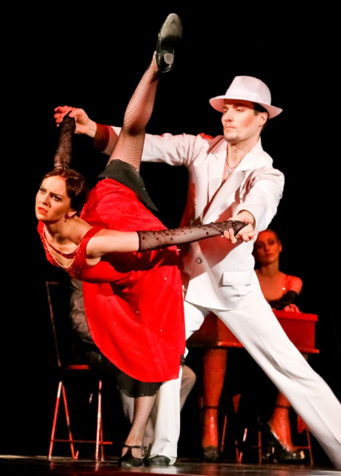 Обнаженное танго