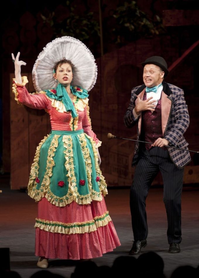 Спектакль «За двумя зайцами»