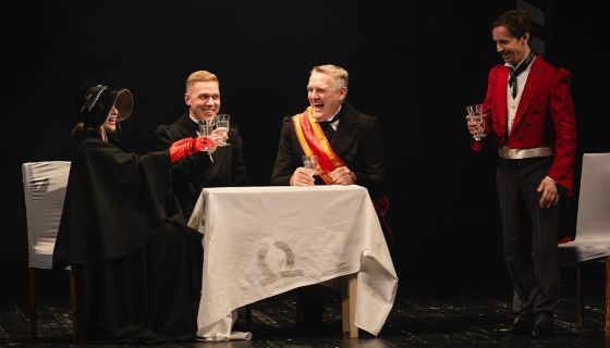 Спектакль «Мёртвые души»